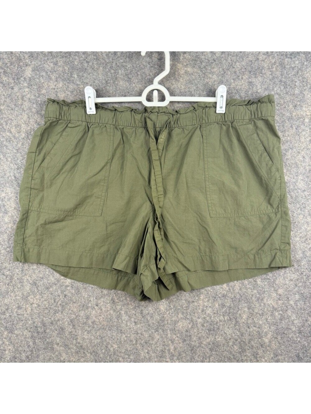 Loft Olive Green Drawstring Cargo Shorts SIze XL All Cotton Gorpcore Hiking 251